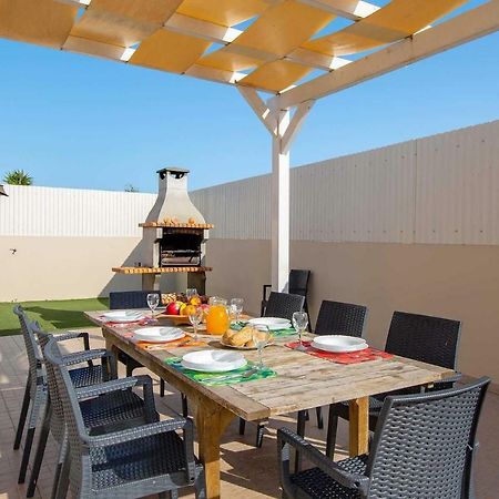 Villa Ruana - 5 Bedrooms On Suite- Free Out Door Hot Jacuzzi - By Bedzy Αλμπουφέιρα Εξωτερικό φωτογραφία